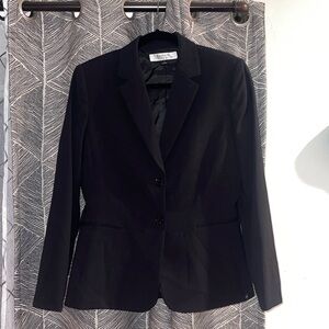 Tahari Blazer